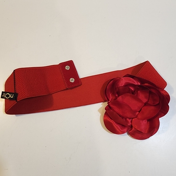 NOIR Red Women's Elastic Chiffon Flower belt - Picture 5 of 7